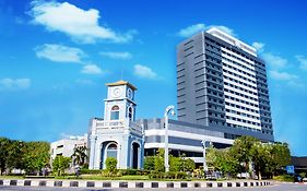 โรงแรมเมโทรโพล